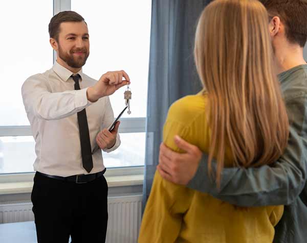 Key Handover Services in Estepona